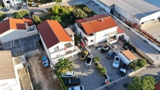 Apartmani Lovrenčić - Vrsi - 9