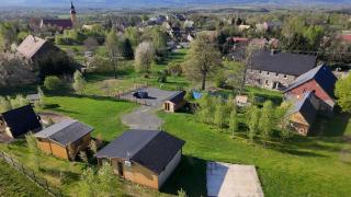 Domek w Górach Izerskich 4 i 6 osobowy, agroturystyka, żywe zwierzęta, w pełni wyposażone, plac zabaw dla dzieci, ognisko z kijkami i rusztem, ogrzewanie i klimatyzacja, latem basen - Mirsk - 9