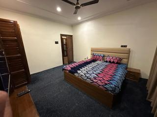 Taha Inn Home comfort - Srinagar - 6