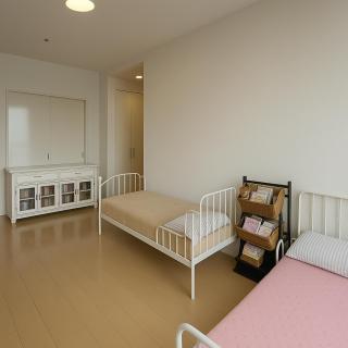Luxury 3 Bedroom Namba Skyscraper - 400 ft High & 300 sq ft Wrap around Balcony - 112 sq meters - 1,200 sq ft - Parking - 180 degrees city views - 2024 Toyota Voxy can be packaged with - Osaca - 1