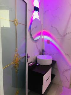 Tauese Seaview Hotel - Apia - 8
