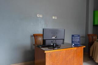 SPOT ON 2063 Bethania Residence - Kupang - 1