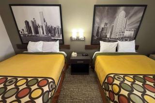 Super 8 by Wyndham Marshall - Marshall - 3