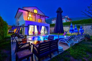 Lorenzo- 4 Bedroom Holiday Villa in Hisaronu - Fethiye - 0