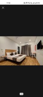 WHITE HUB HOTEl - Faridabad - 3