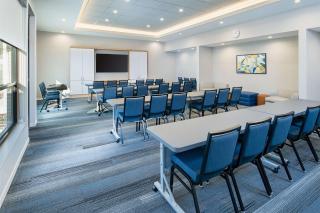 Hyatt House Auburn Hills/Detroit - - 4