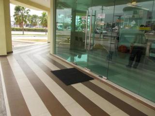 OYO 90442 Newtown Star Hotel - Klang - 7