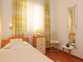 Sunshine Apartment Doda - Three Bedroom Apartment with Balcony and Sea View - Vela Luka - 5