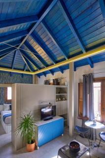Rueda Bolas Suites - Hostatel - Granada - 0