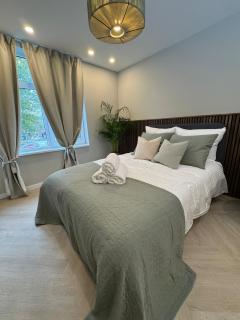 The Stylish Gem of Den Haag Aprt R1 - 9