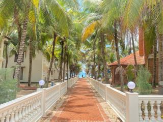 Kega Lighthouse Beach Resort - Ke Ga - 0