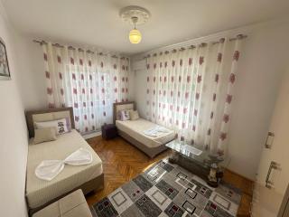 Zoto Guest House - Përmet - 5