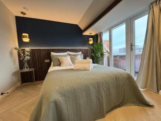 The Glamorous Chic Garden view Apart R4 - 4