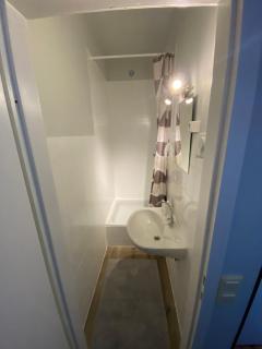 EMAS 5 Wohnung mit 3 Einzelbetten, Küche - Krefeld - 4