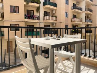 Modern Mediterranean 3 Bed, 2 Bath in St Pauls Bay - 5 Min Walk to Promenade, Beaches Nearby - San Pawl il-Baħar - 7