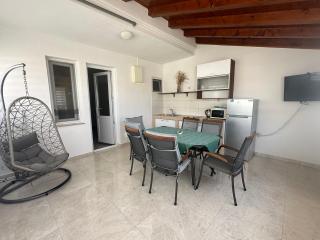 Apartments Iva - Pakoštane - 9