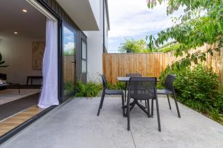 Warm and Comfy Home with Carpark near CBD - Christchurch - 7