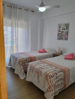 Ricardo Hostal Apartamento 3 habitaciones - Alicante - 0