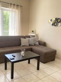 Nav Apart 2, Salamina - 5