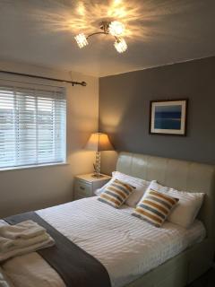 Spacious 4 Bed Home Suitable For Contractors Close to Durham City Centre - Durham - 2