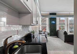 X 2BR Apartments in the Heart of Downtown CLE - 5