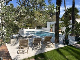 Villa Enri Villa y Casita con Piscina y Jacuzzi - Parcent - 5