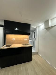 Central Luxe Sarajevo Apartments 3 - Sarajevo - 2
