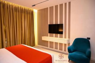 Hotel Skanderbeg - Golem - 2