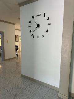 Evelyn Villa - - 5
