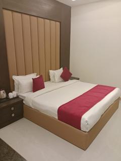 Hotel Grand Empire - Agra - 3