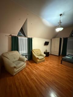 Отель Ренессанс - 1