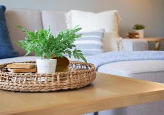 Swim and Relax with a Pool Hot Tub and Renovated HomeHop - Parma - 5