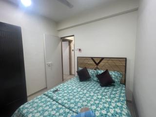 2bhk flat -5min from nesco - Mumbai - 7