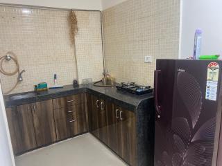 2bhk flat -5min from nesco - Mumbai - 4