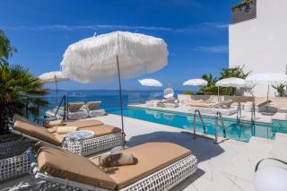 Gallery Luxury Suites & Rooms-Only Adults - Split - 0