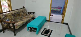 Fully furnished upstairs Room - Vavuniya - 9