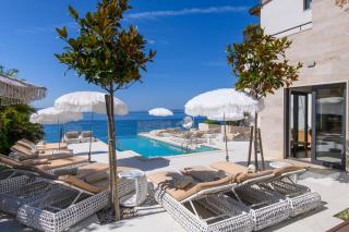 Gallery Luxury Suites & Rooms-Only Adults - Split - 9