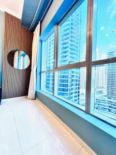 Bright and Modern Condo in Dubai Marina - 4