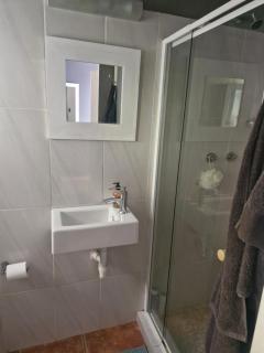 Jamieson Hide Away - 1