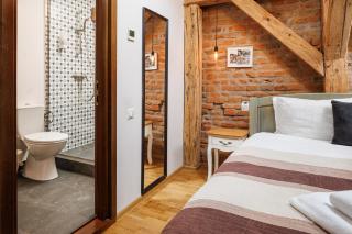 Wood House Republicii - Brasov - 0
