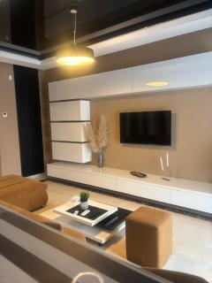 Sas 1 Luxury Apartments - Mamaia - 8