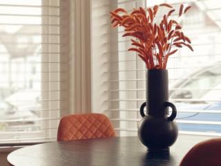 Stunning Modern Apartment Sleeps 4 - 6 Min walk from Golden Beaches-Free Parking - Bournemouth - 5