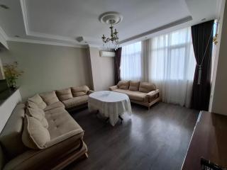 Сдаётся 3 комнатная квартира недалеко от моря - Batumi - 6