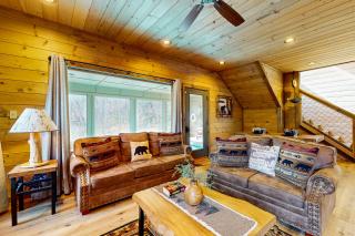 Tranquil Timber - Sevierville - 4