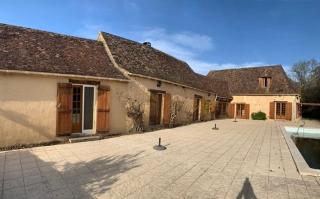 Lovely family house in the middle of nature - 4