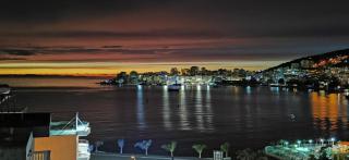 Stunning two Bedrooms Apartment Steps from the Beach - 0
