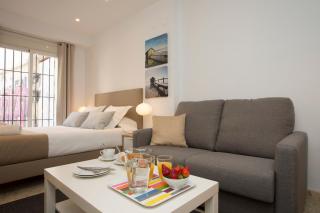 Poeta Llombart Apartment - Valencia - 8