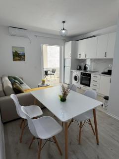 Modern Sea View Apartment - Saranda - 4