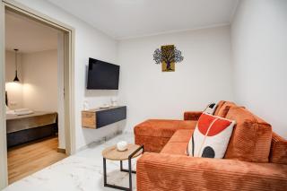 Up and down apartments - 2