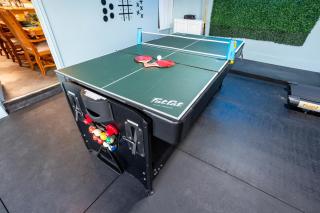 Fantastic Family and Friend Getaway - King Beds, Game Room, Gym, Fast Wifi, and Private Parking - Dallas - 4